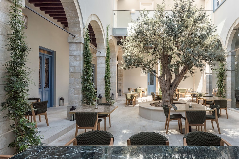 S Paul Hotel — Restaurant & bars in Limassol, Limassol Region