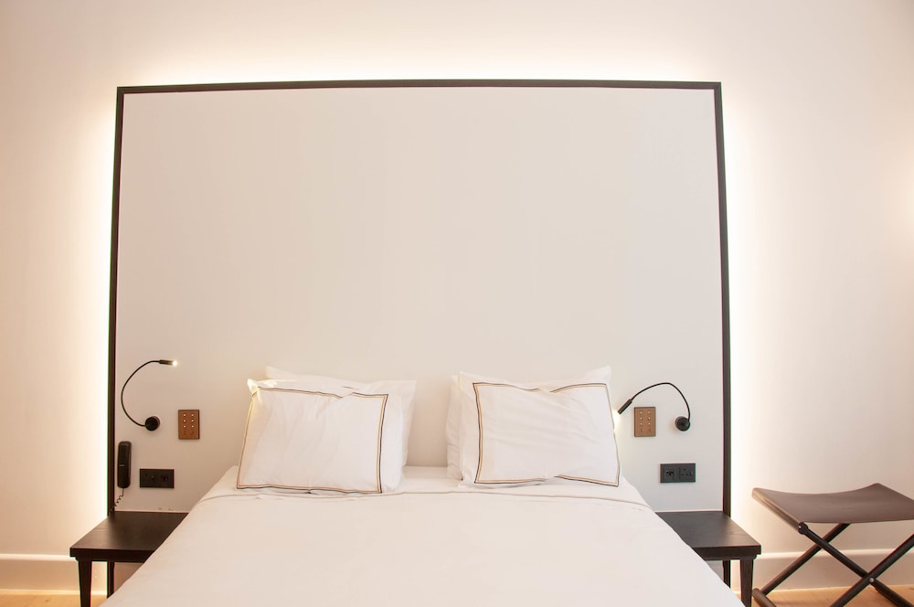 S Paul Hotel — Hotel rooms in Limassol, Limassol Region