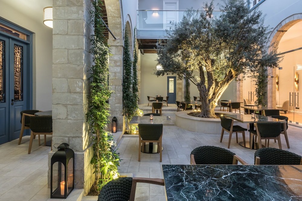 S Paul Hotel — Restaurant & bars in Limassol, Limassol Region