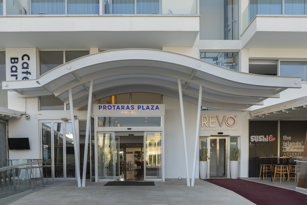 Protaras Plaza Hotel — Hotel building in Protaras, Famagusta Region