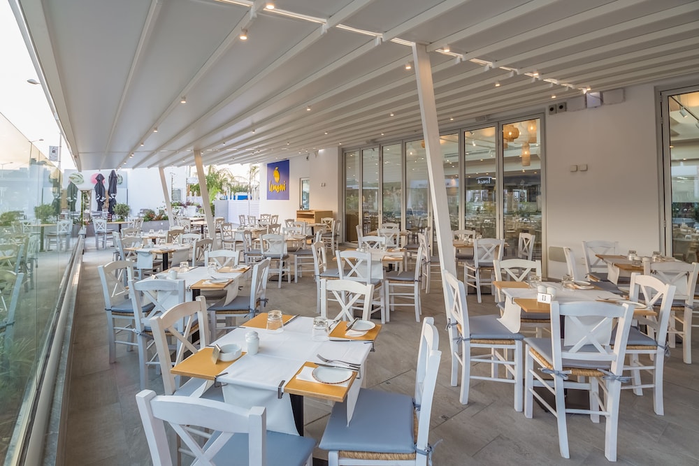Protaras Plaza Hotel — Restaurant & bars in Protaras, Famagusta Region