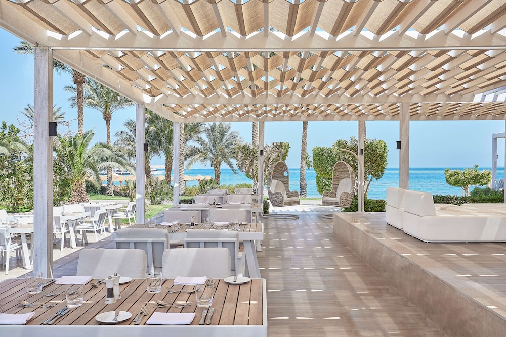 Steigenberger Pure Lifestyle  - Adults Only — Restaurant & bars in Hurghada, Red Sea