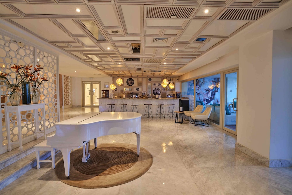 Steigenberger Pure Lifestyle  - Adults Only — Restaurant & bars in Hurghada, Red Sea