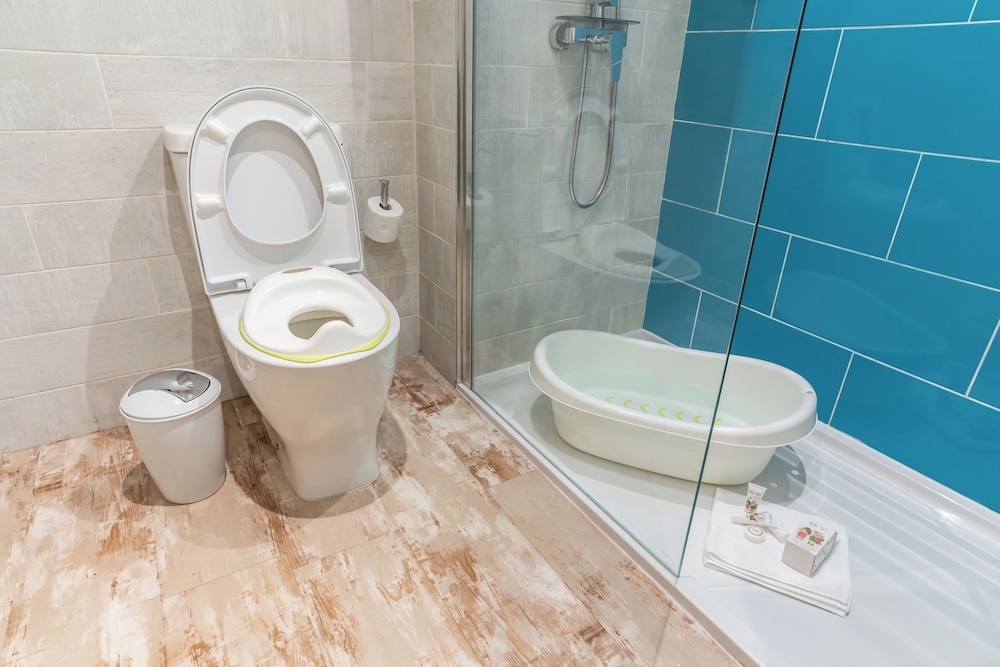 HOVIMA La Pinta Beachfront Family Hotel — Attractions for children in Costa Adeje, Canary Islands