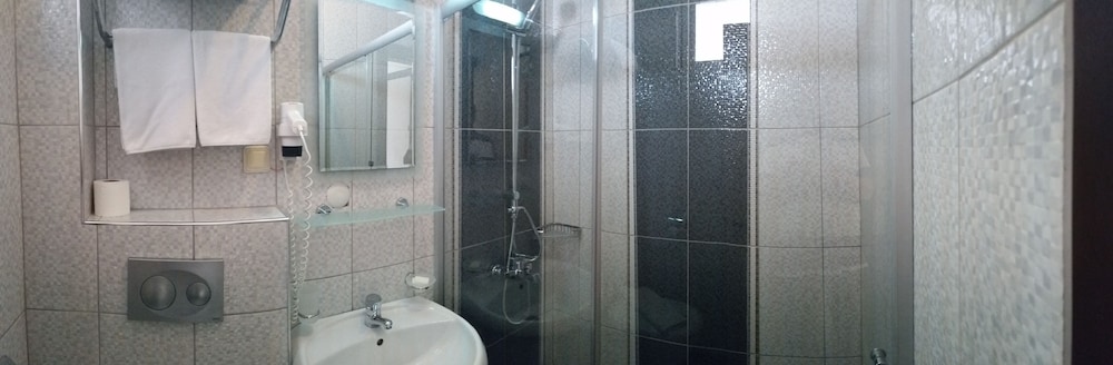 Kleopatra Balik Hotel — Hotel rooms in Alanya