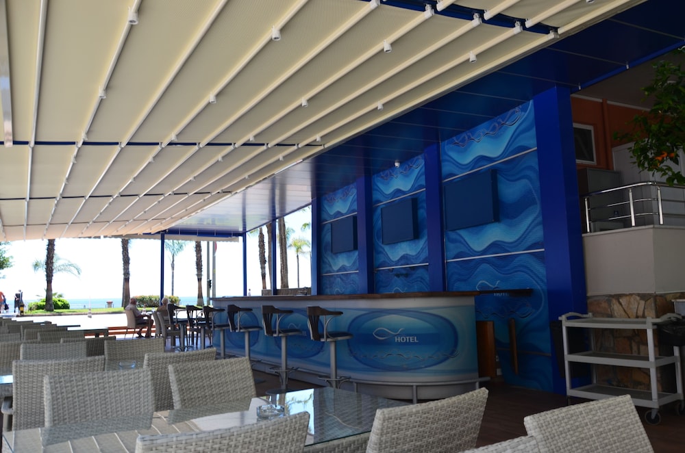Kleopatra Balik Hotel — Restaurant & bars in Alanya