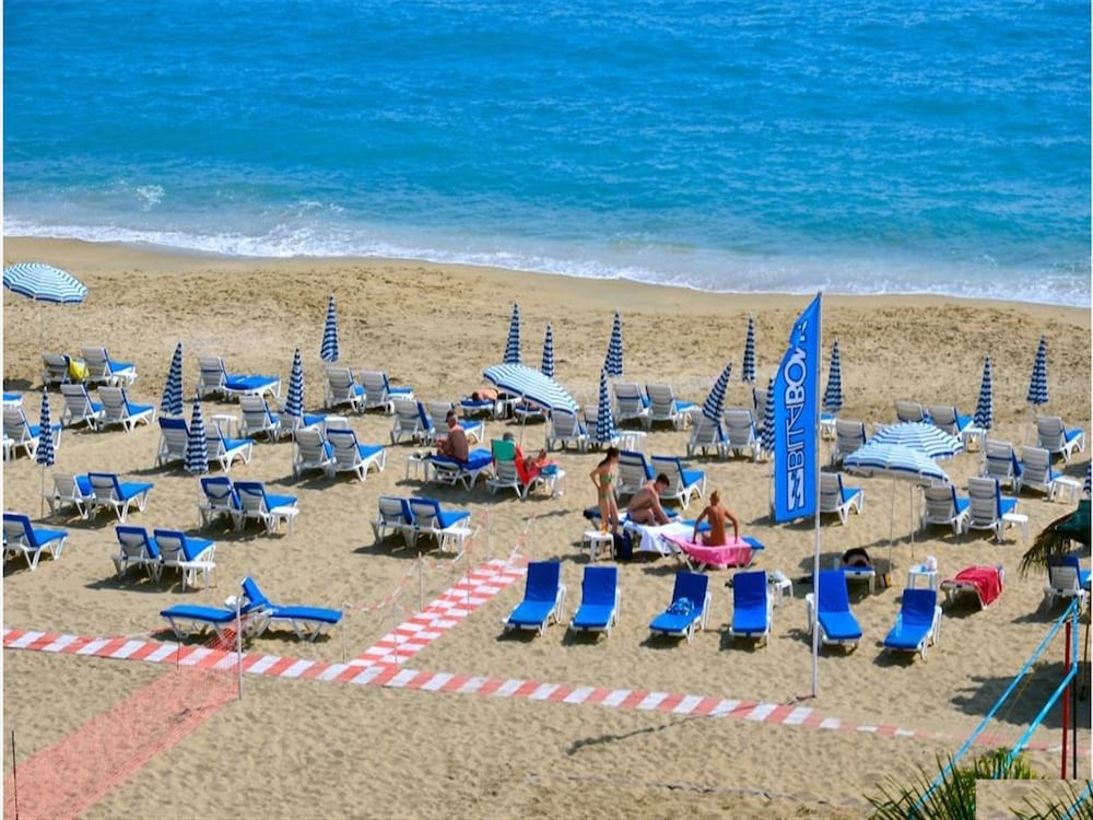 Kleopatra Balik Hotel — Beach in Alanya