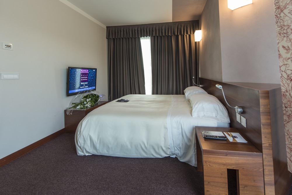 Aqualux Hotel Spa & Suite — Hotel rooms in Bardolino, Veneto