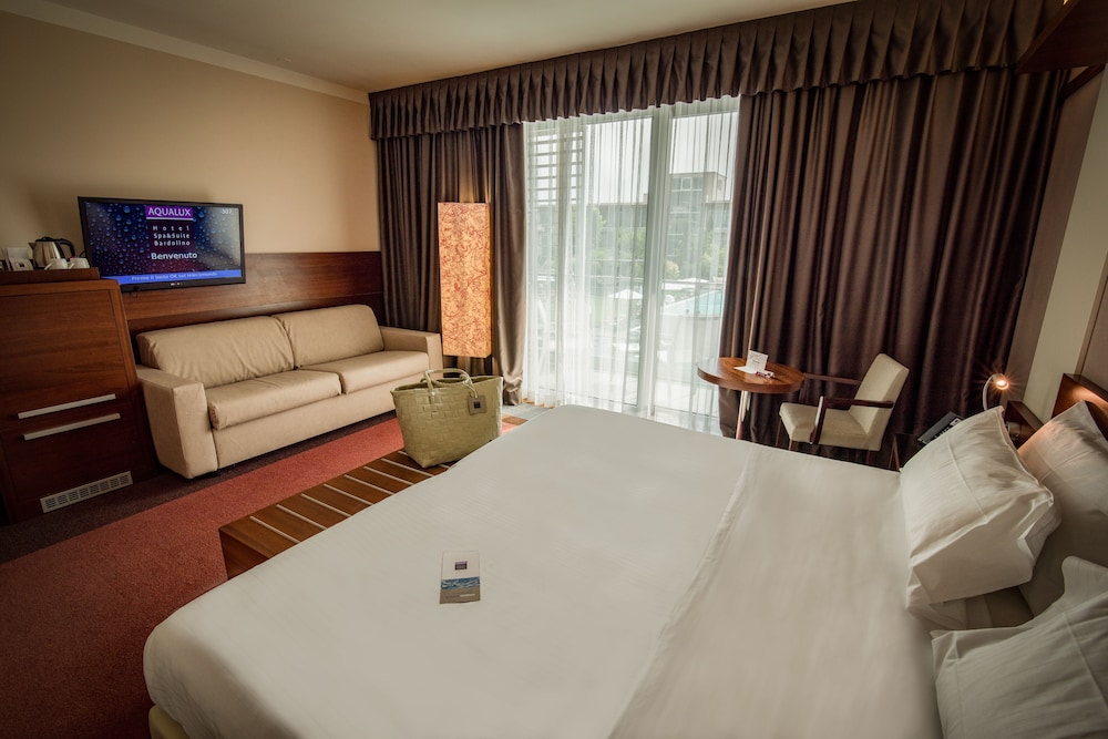 Aqualux Hotel Spa & Suite — Hotel rooms in Bardolino, Veneto
