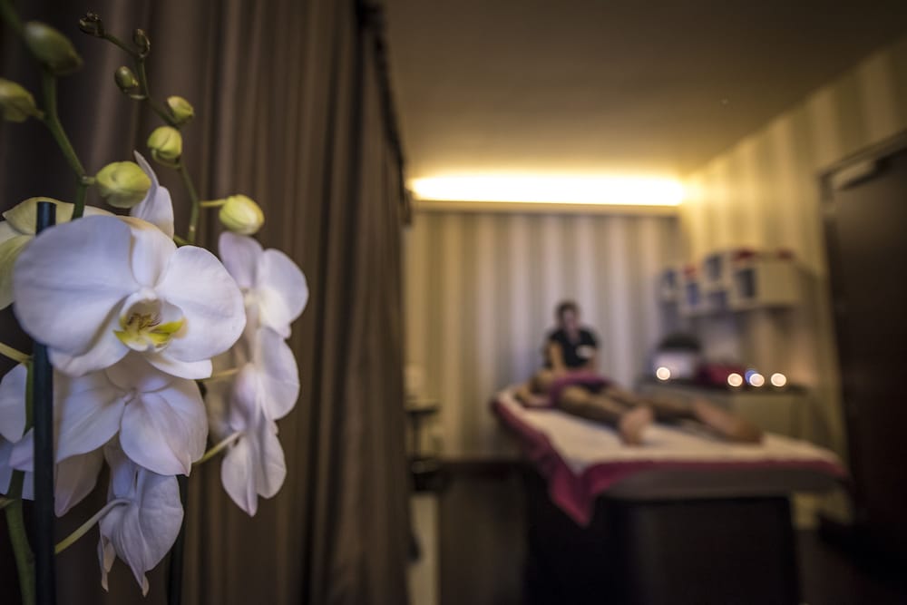 Aqualux Hotel Spa & Suite — Hotel rooms in Bardolino, Veneto