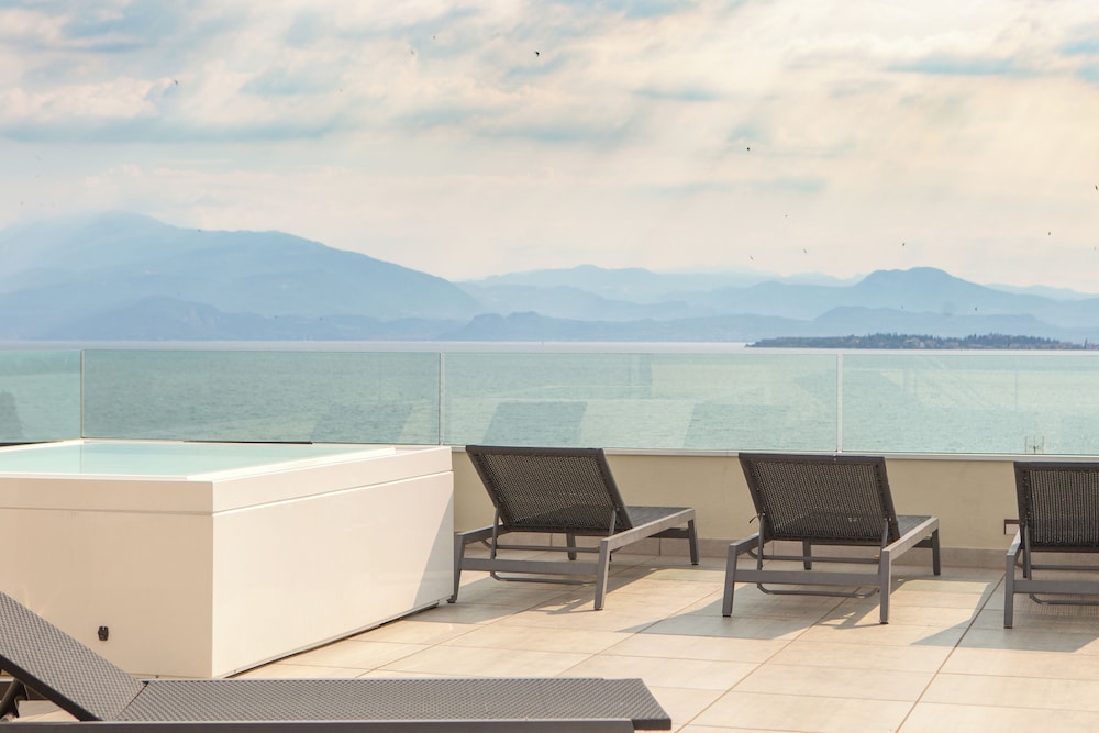Hotel Bonotto — Spa in Desenzano del Garda, Lombardy