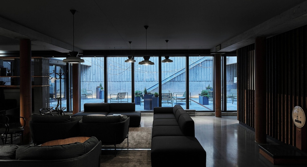Exeter Hotel — Hotel building in Reykjavik, Capital Region
