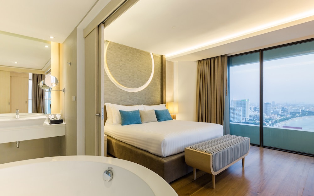 Cape Dara Resort Pattaya — Hotel rooms in Pattaya, Chonburi