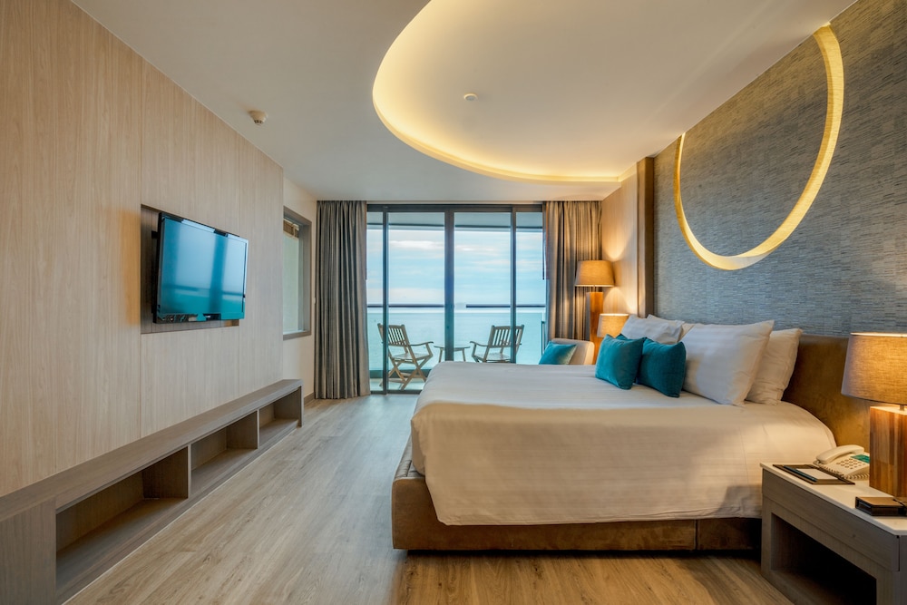 Cape Dara Resort Pattaya — Hotel rooms in Pattaya, Chonburi