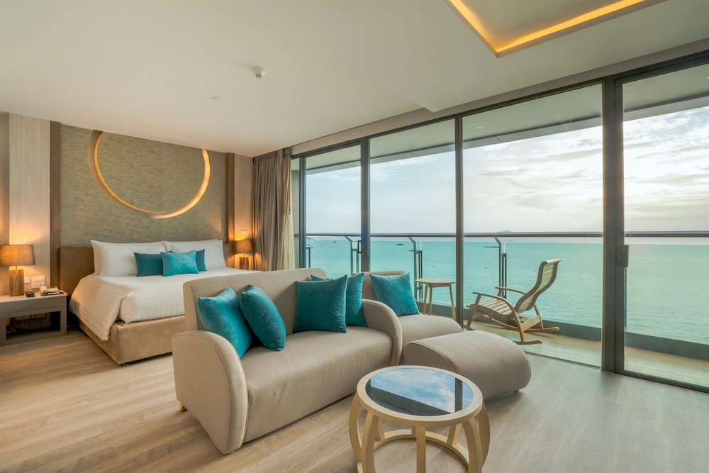 Cape Dara Resort Pattaya — Hotel rooms in Pattaya, Chonburi