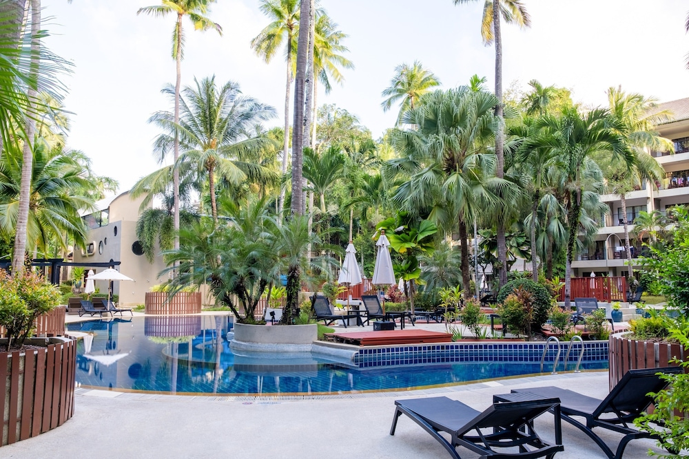 Holiday Inn Resort Phuket Surin Beach by IHG — Swimming pool in Bang Tao Beach, Phuket Province