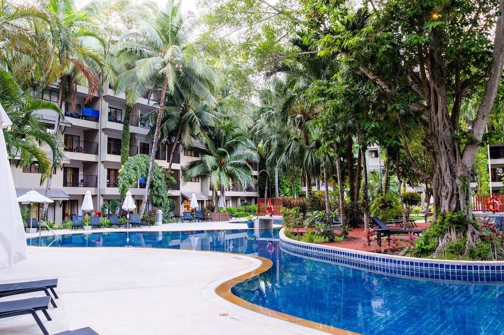 Holiday Inn Resort Phuket Surin Beach by IHG — Hotel building in Bang Tao Beach, Phuket Province