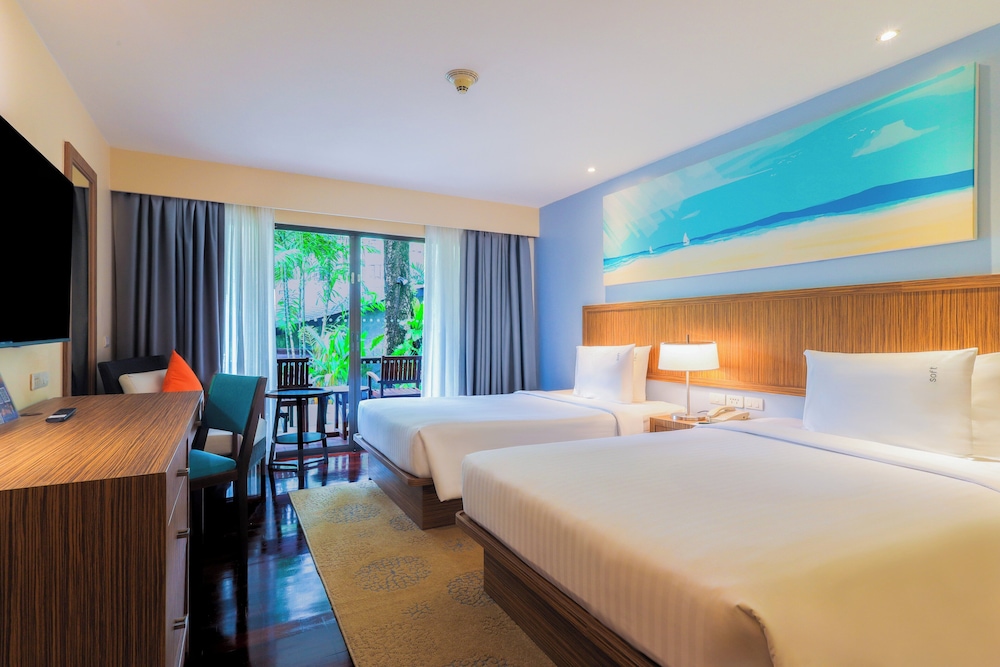 Holiday Inn Resort Phuket Surin Beach by IHG — Hotel rooms in Bang Tao Beach, Phuket Province