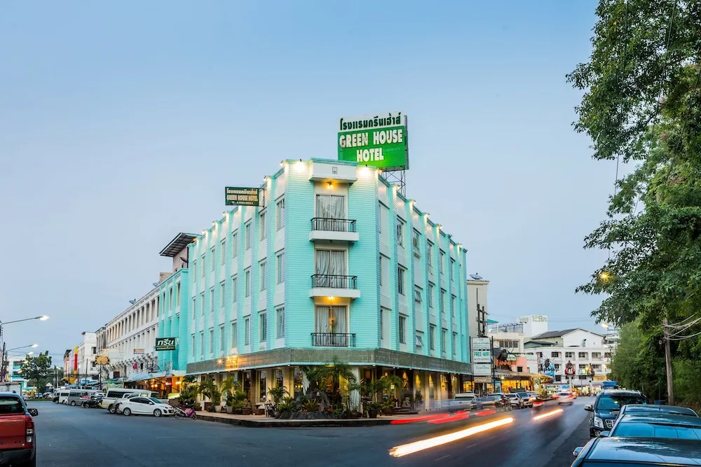 Green House Hotel