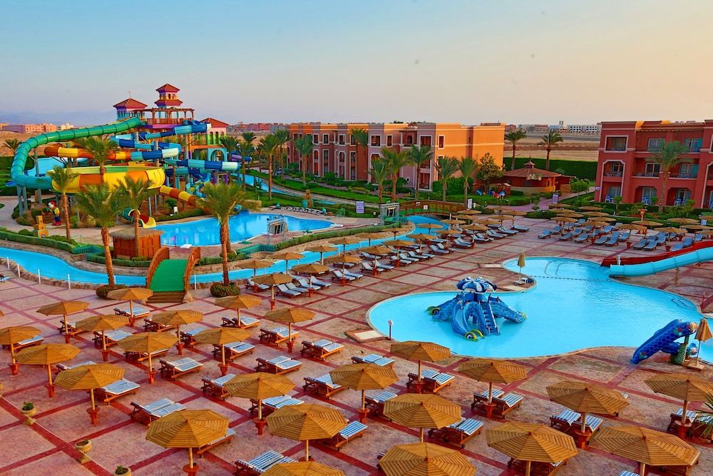 Charmillion Club Aqua Park image