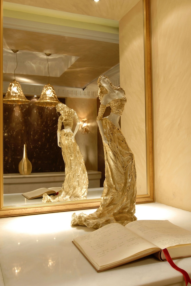 Acropolis Museum Boutique Hotel — Hotel rooms in Athens, Attica