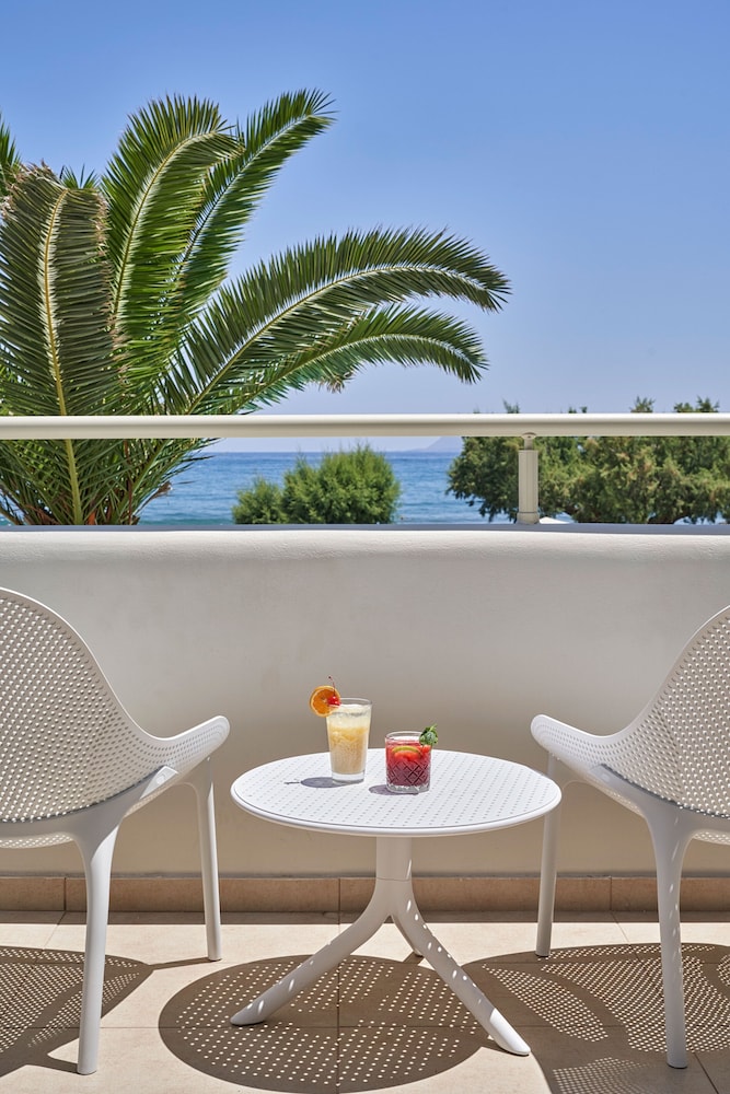 Atlantica Amalthia Beach Hotel – Adults only — Hotel rooms in Chania