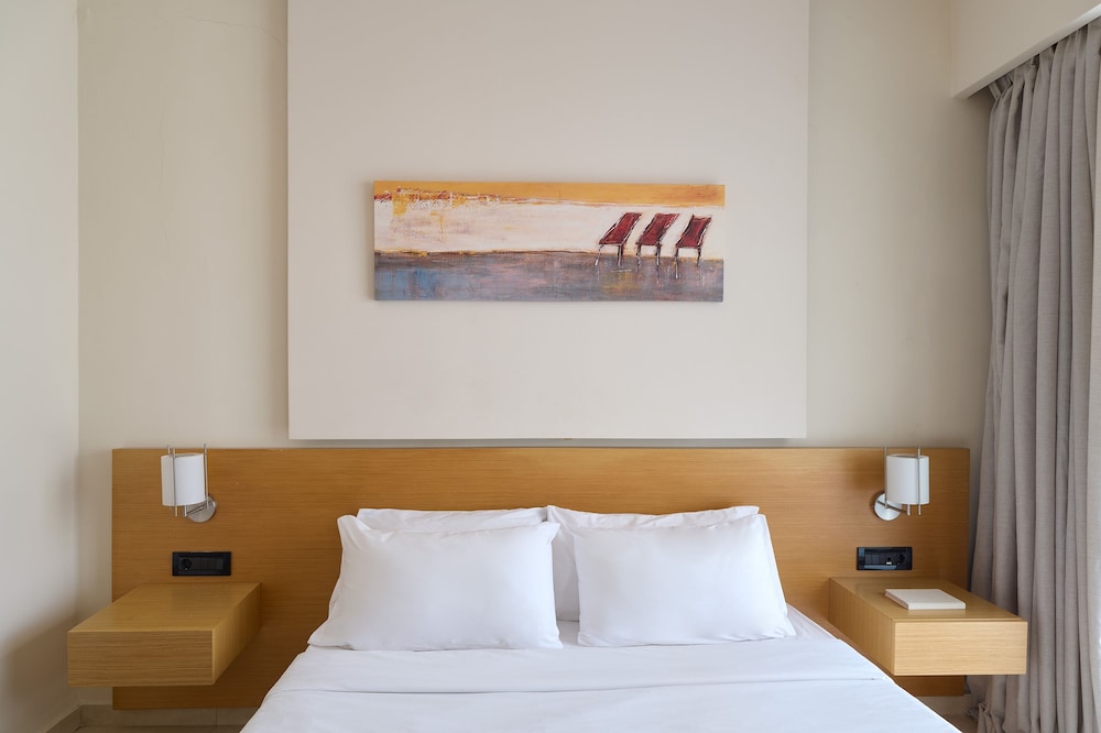 Atlantica Amalthia Beach Hotel – Adults only — Hotel rooms in Chania