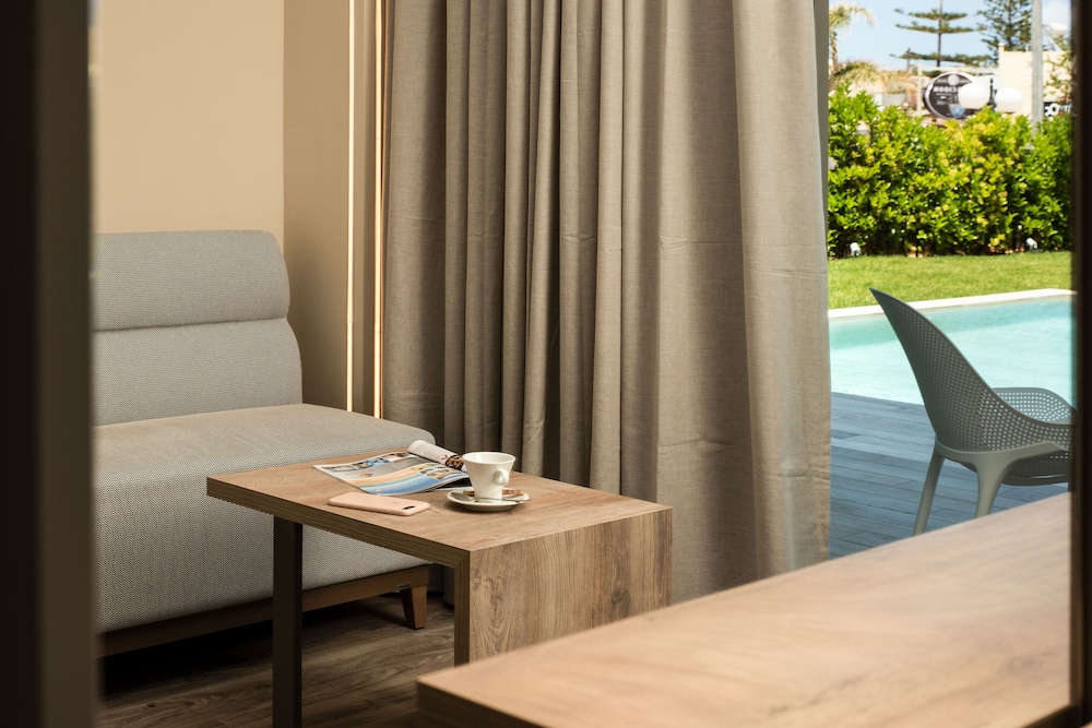 Atlantica Amalthia Beach Hotel – Adults only — Hotel rooms in Chania
