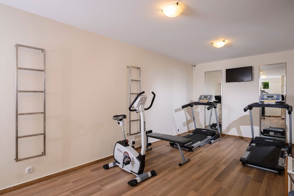 Atlantica Amalthia Beach Hotel – Adults only — Sports & recreation in Chania