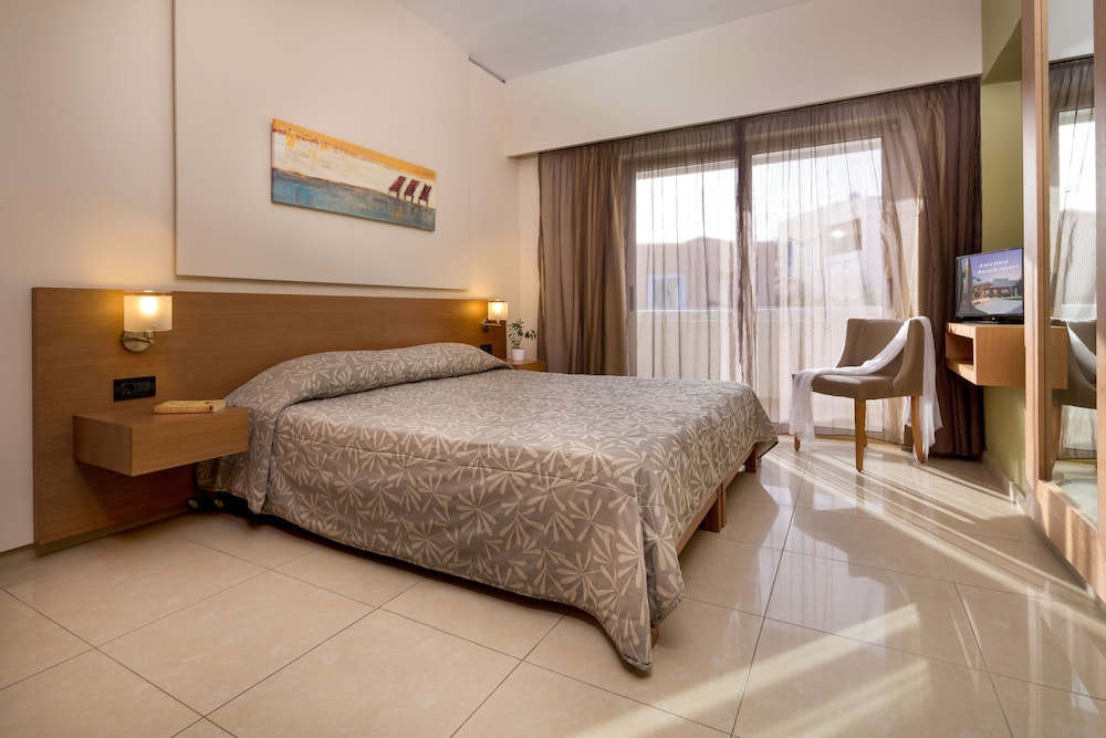 Atlantica Amalthia Beach Hotel – Adults only — Hotel rooms in Chania