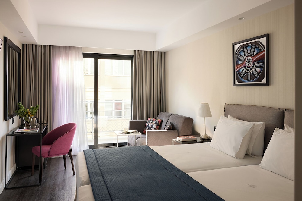 Astor Hotel Athens — Hotel rooms in Athens, Attica