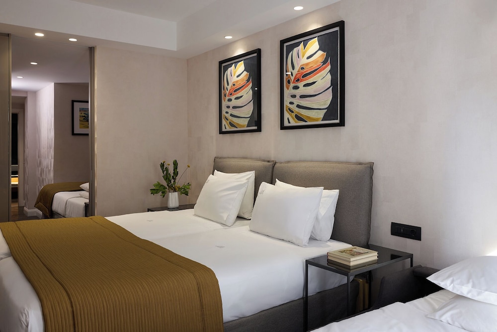Astor Hotel Athens — Hotel rooms in Athens, Attica