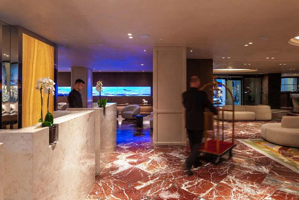 Astor Hotel Athens — Hotel building in Athens, Attica