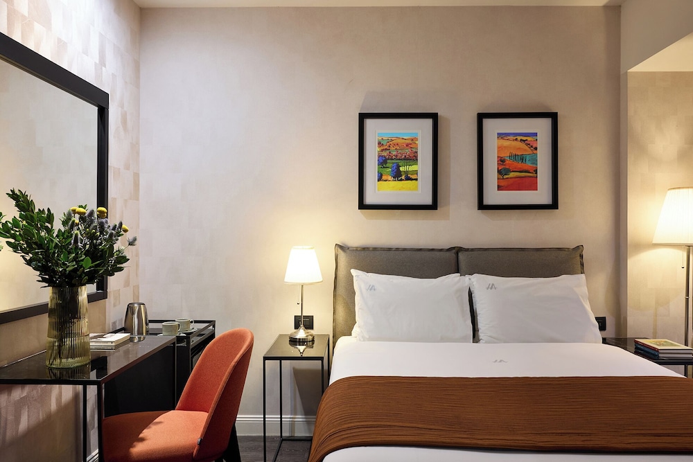 Astor Hotel Athens — Hotel rooms in Athens, Attica