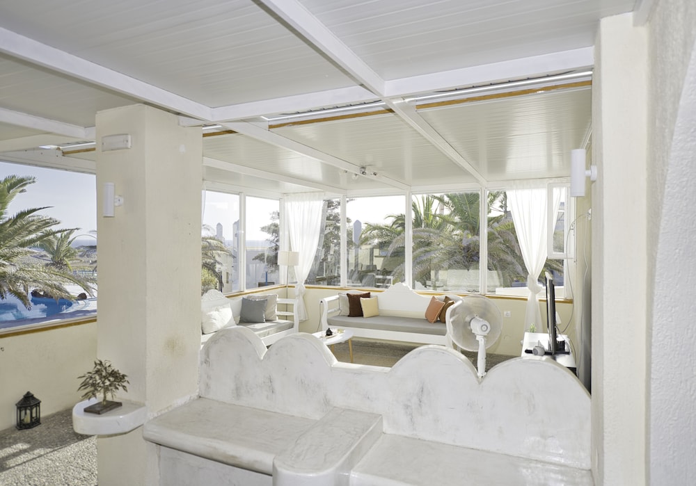 Caldera View Resort - Adults Only — Hotel rooms in Akrotiri, South Aegean