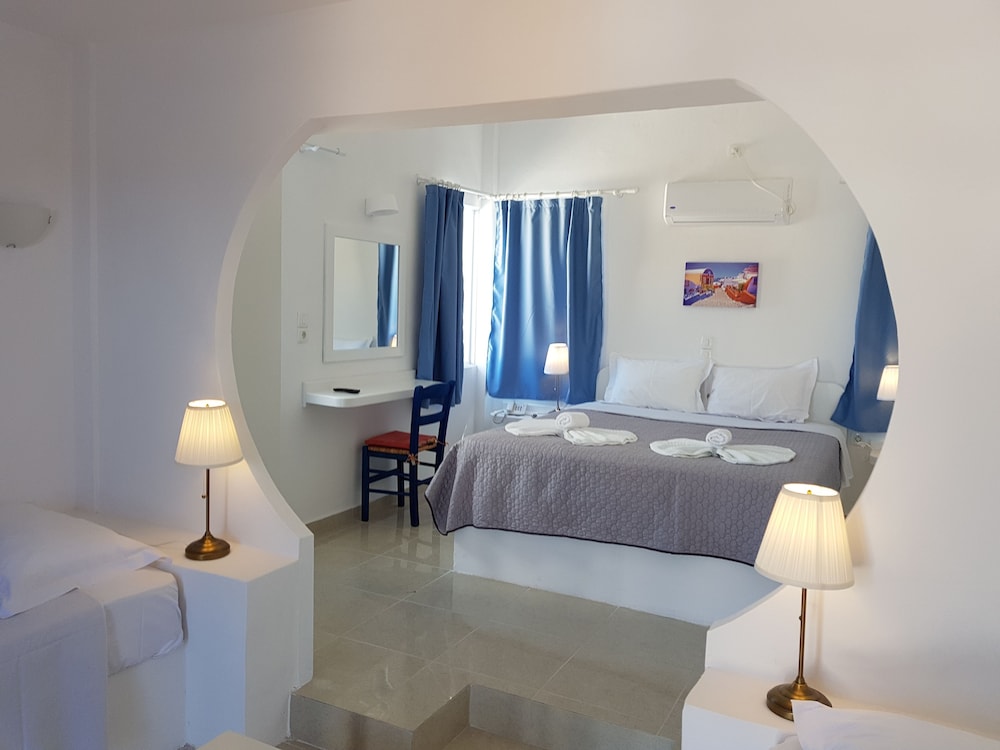 Caldera View Resort - Adults Only — Hotel rooms in Akrotiri, South Aegean