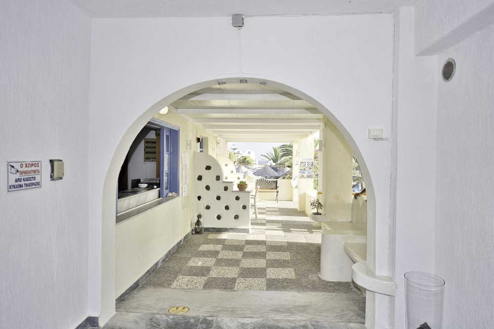 Caldera View Resort - Adults Only — Hotel building in Akrotiri, South Aegean