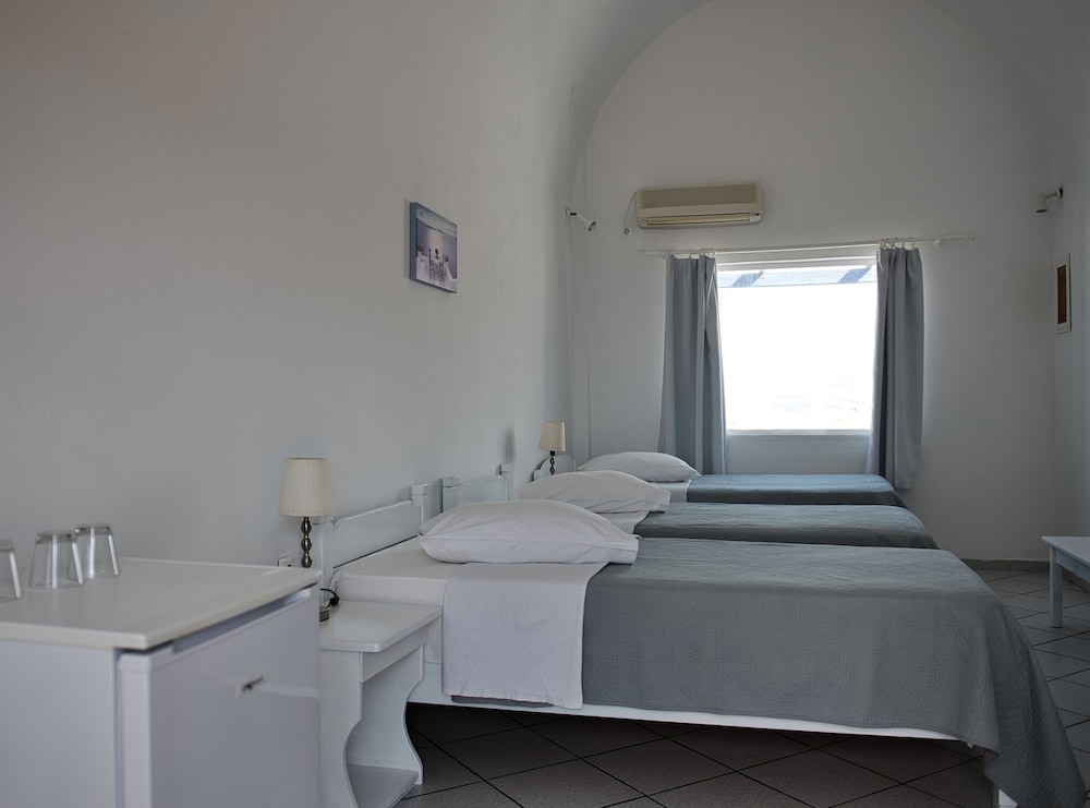 Caldera View Resort - Adults Only — Hotel rooms in Akrotiri, South Aegean