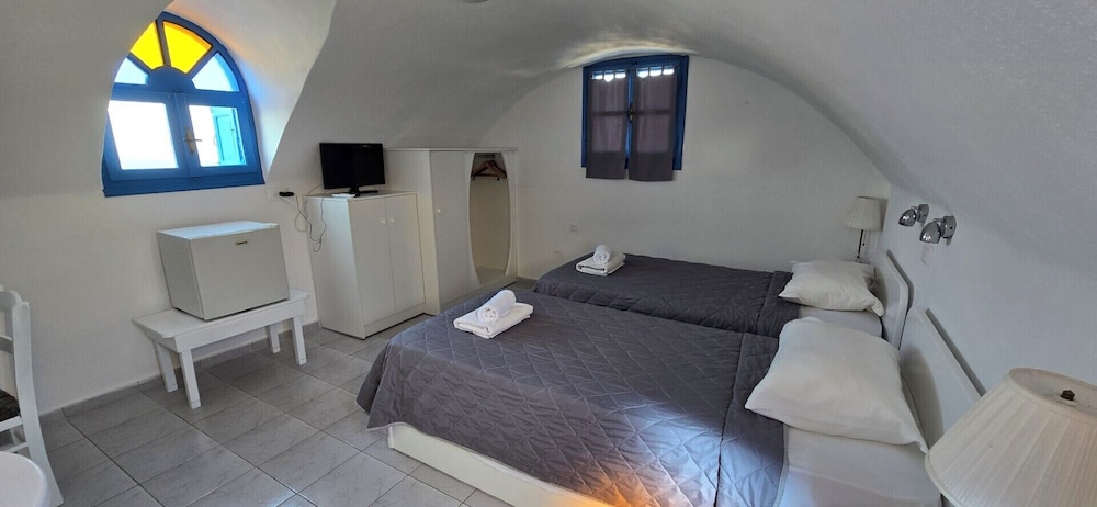 Caldera View Resort - Adults Only — Hotel rooms in Akrotiri, South Aegean