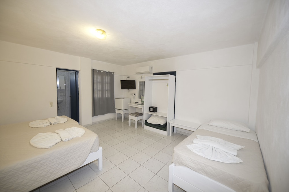 Caldera View Resort - Adults Only — Hotel rooms in Akrotiri, South Aegean