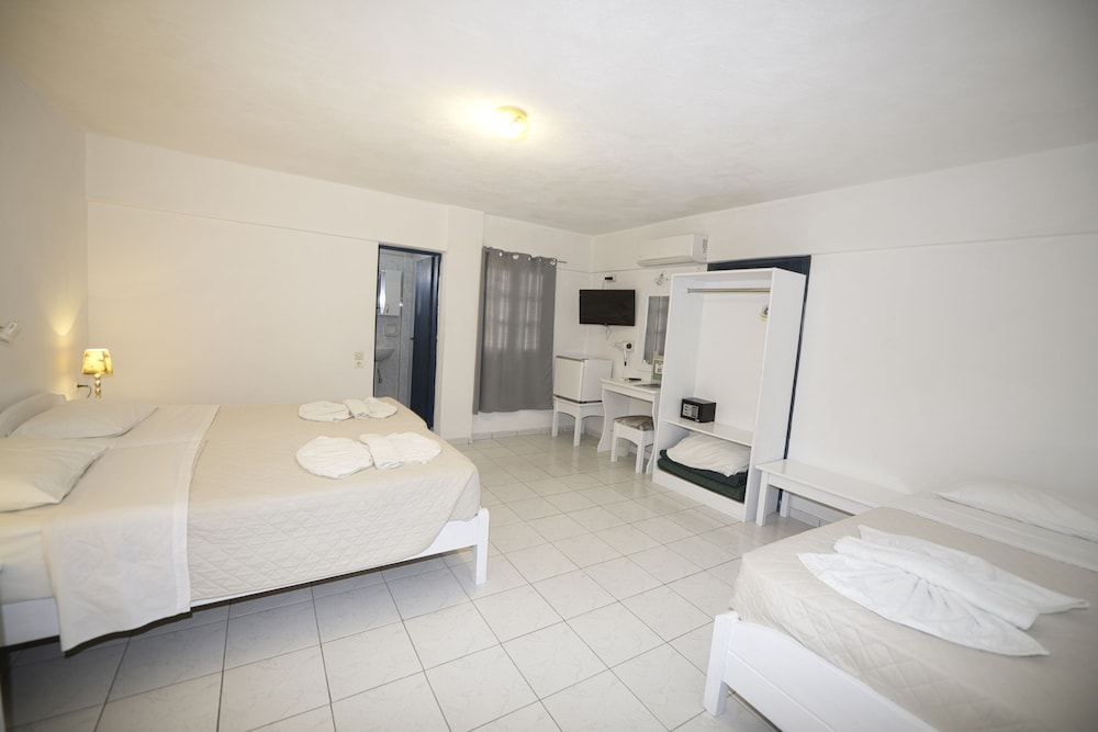 Caldera View Resort - Adults Only — Hotel rooms in Akrotiri, South Aegean