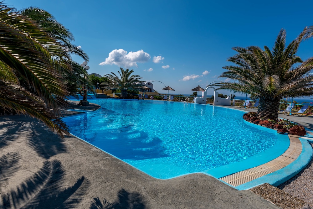 Caldera View Resort - Adults Only — Swimming pool in Akrotiri, South Aegean