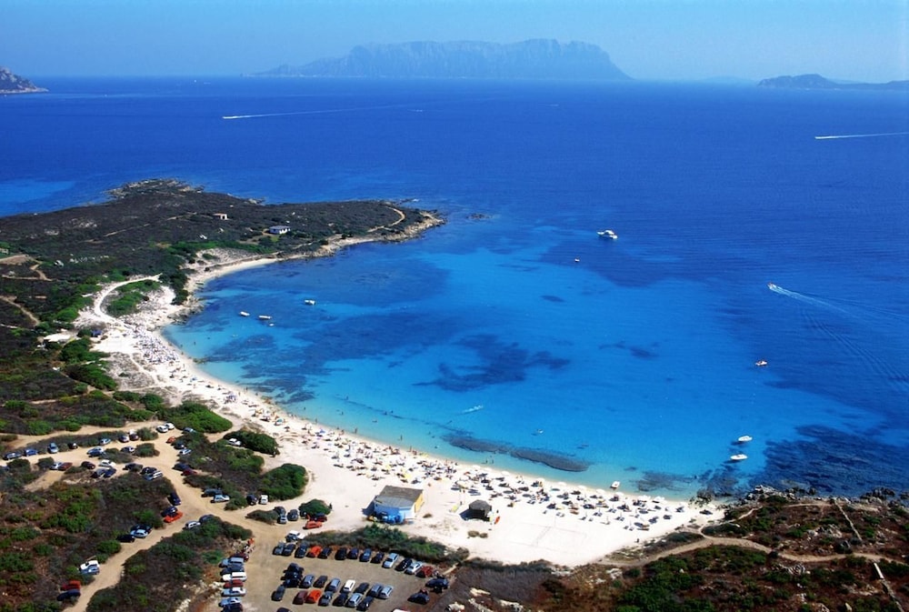 Gabbiano Azzurro Hotel & Suites — Beach in Golfo Aranci, Sardinia