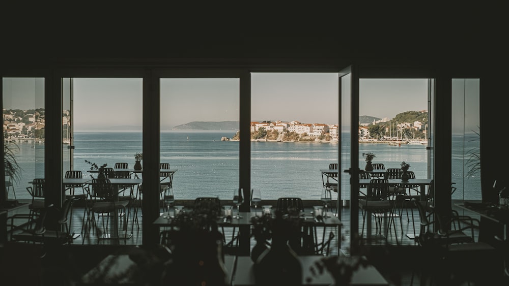 Hotel Split — Restaurant & bars in Podstrana, Split-Dalmatia