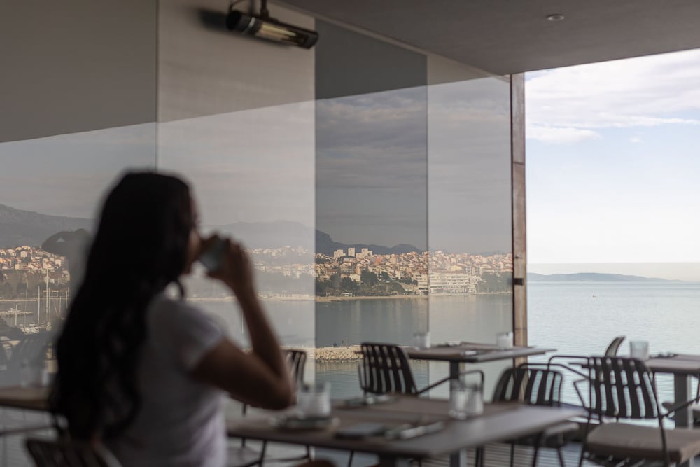 Hotel Split — Restaurant & bars in Podstrana, Split-Dalmatia