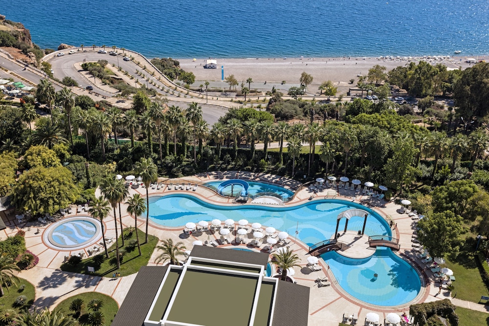 Özkaymak Falez Hotel — Main photo in Antalya