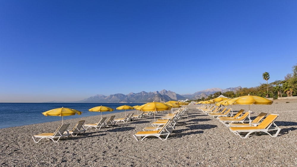 Özkaymak Falez Hotel — Beach in Antalya