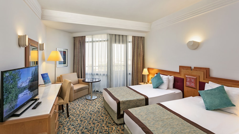 Özkaymak Falez Hotel — Hotel rooms in Antalya