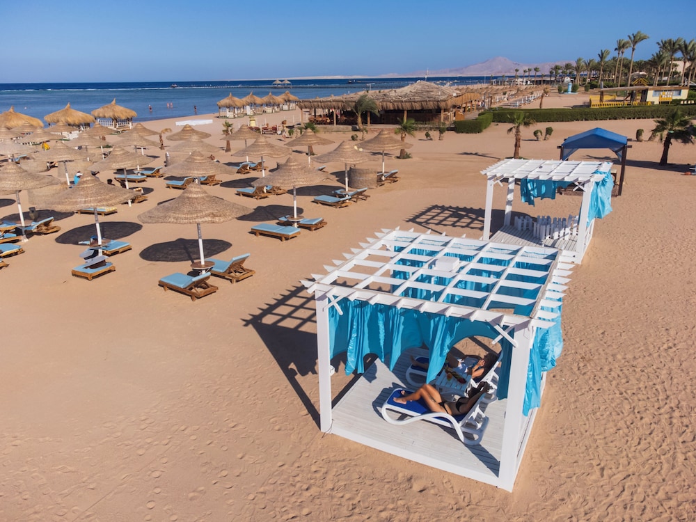 Amwaj Oyoun Resort & Casino — Beach in Sharm El Sheikh, Red Sea