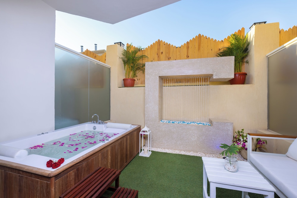 Amwaj Oyoun Resort & Casino — Spa in Sharm El Sheikh, Red Sea